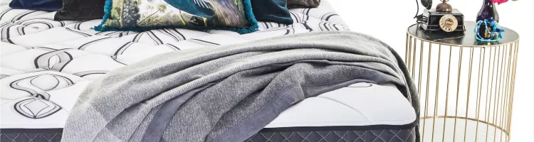 Tips for choosing the right bedding for your bed