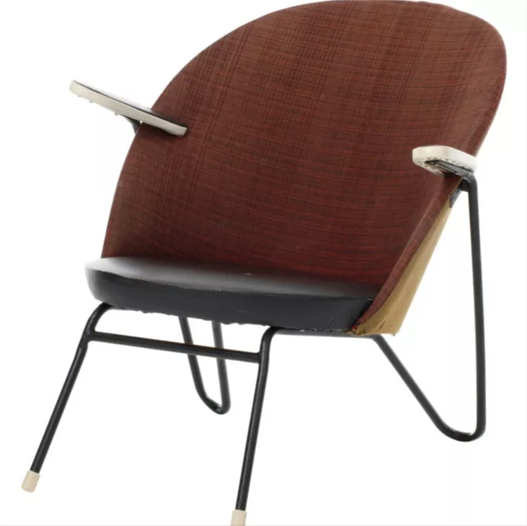 iconic furniture history
