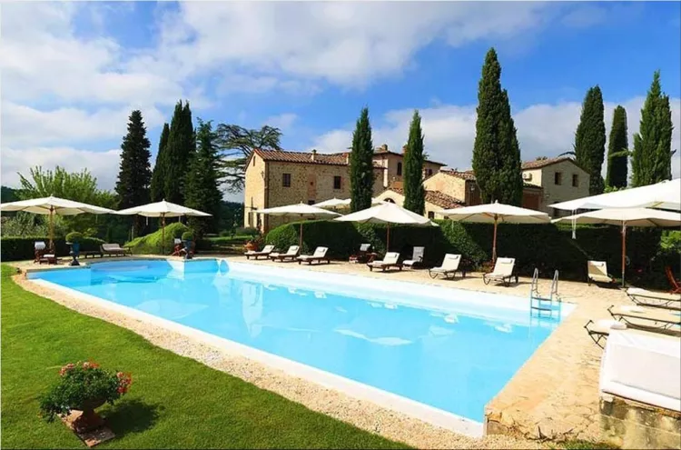 Luxurious Villa