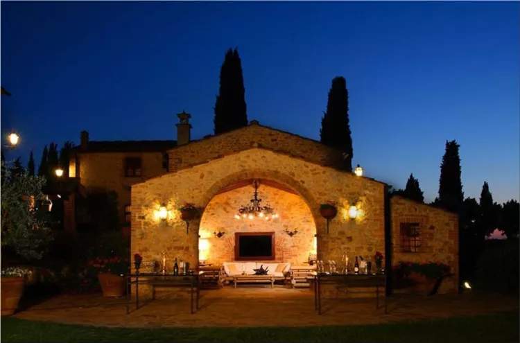 Luxurious Italian Villa