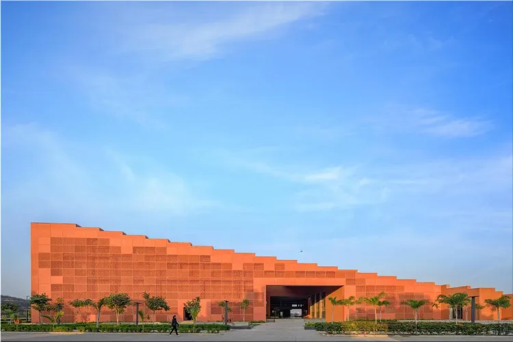 Prestige University by Sanjay Puri Architects