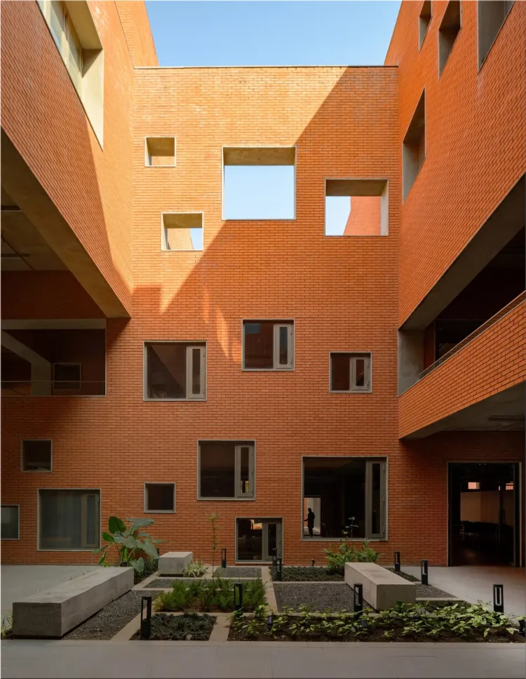 Prestige University by Sanjay Puri Architects