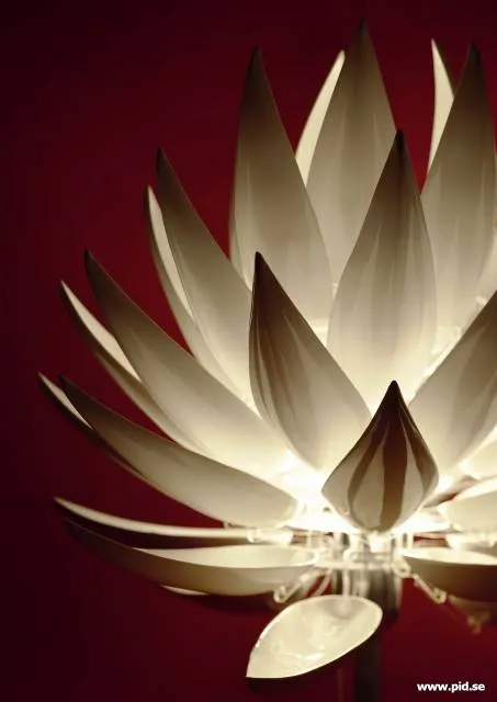 Aloe Blossom table lamp