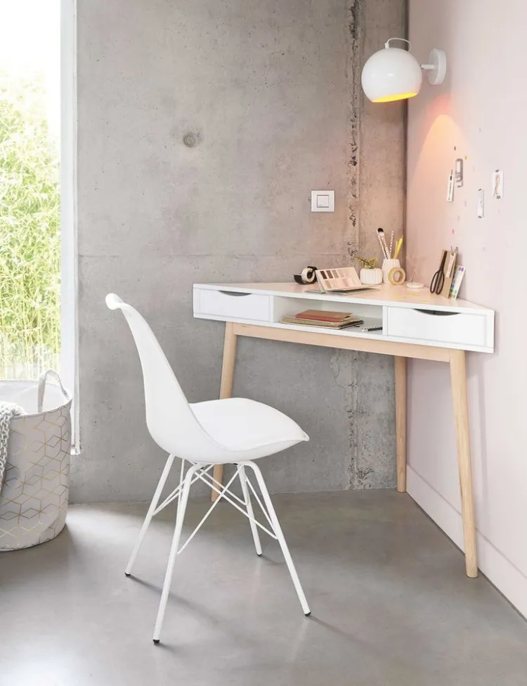 Desks with original forms and equipment