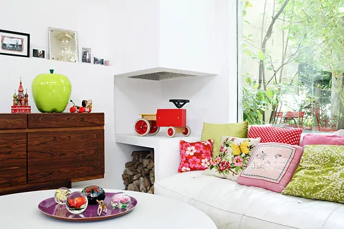 Fifi Mandirac apartment styling