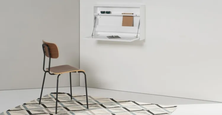 wall-and-folding