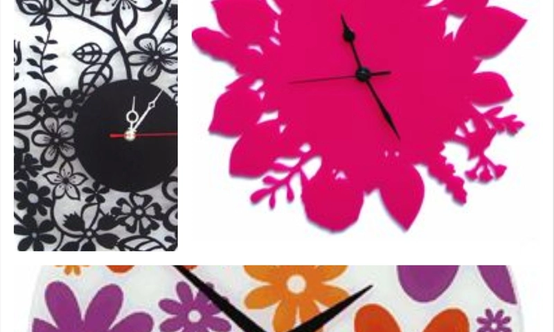 Flower wall clocks