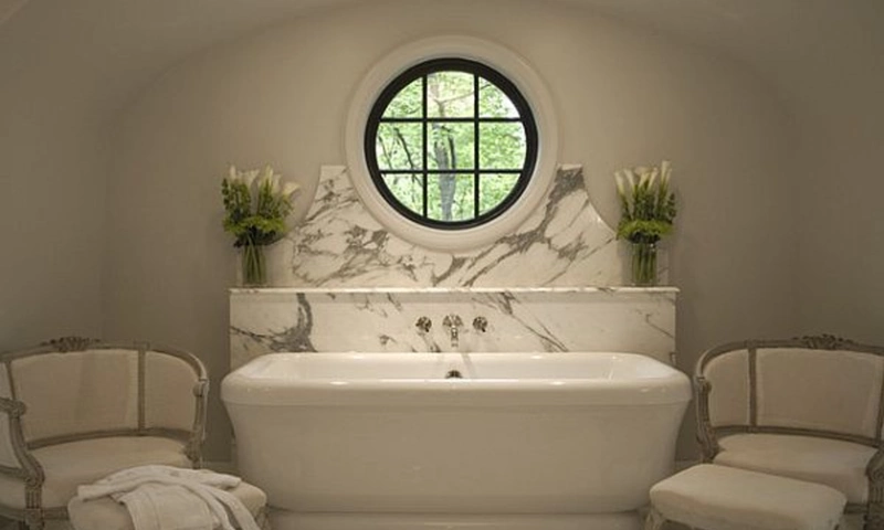 Art Deco bathroom with Carrara slab marble
