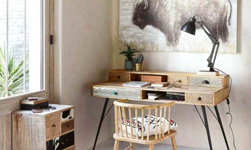 desks-with-secret-compartments