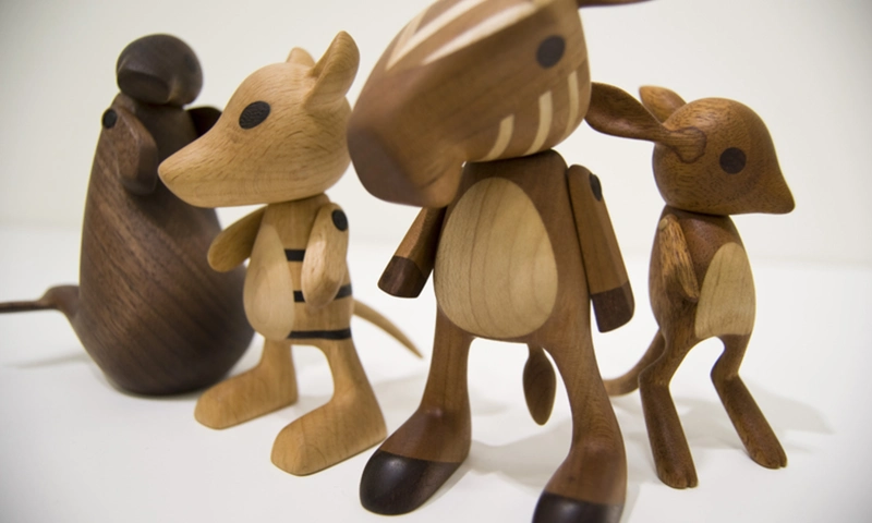 Josh Finkle, Extinct Toys