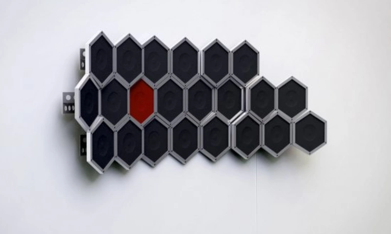 Hive modular speakers system
