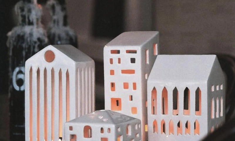 R7B - Urbania ceramic lighthouses