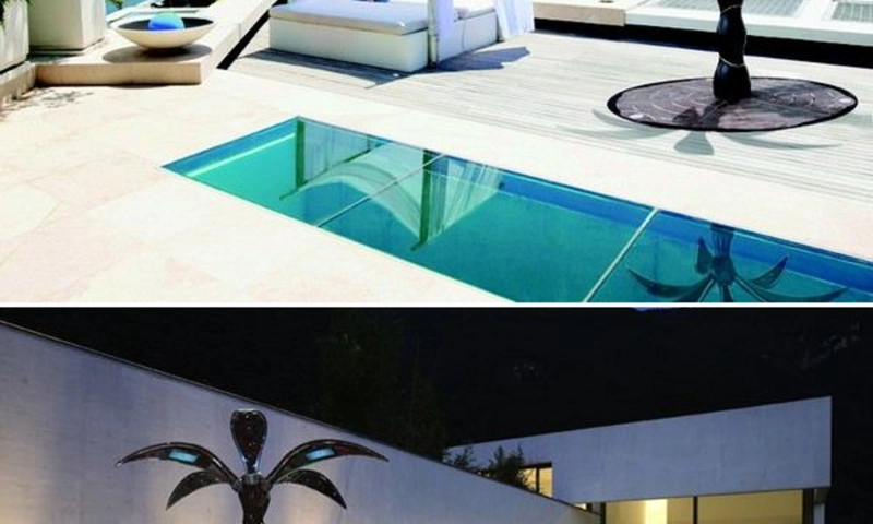 palm-shaped exterior shower