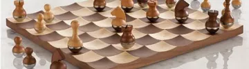 Umbra wobble chess set