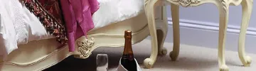 The most romantic bed design by Frank Hudson