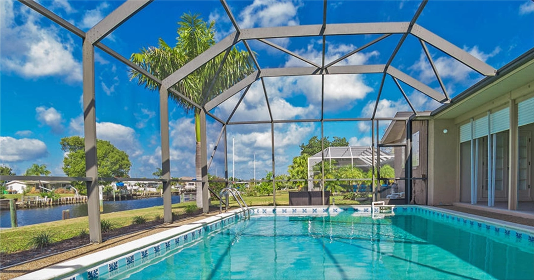 3 Benefits of Pool Enclosures