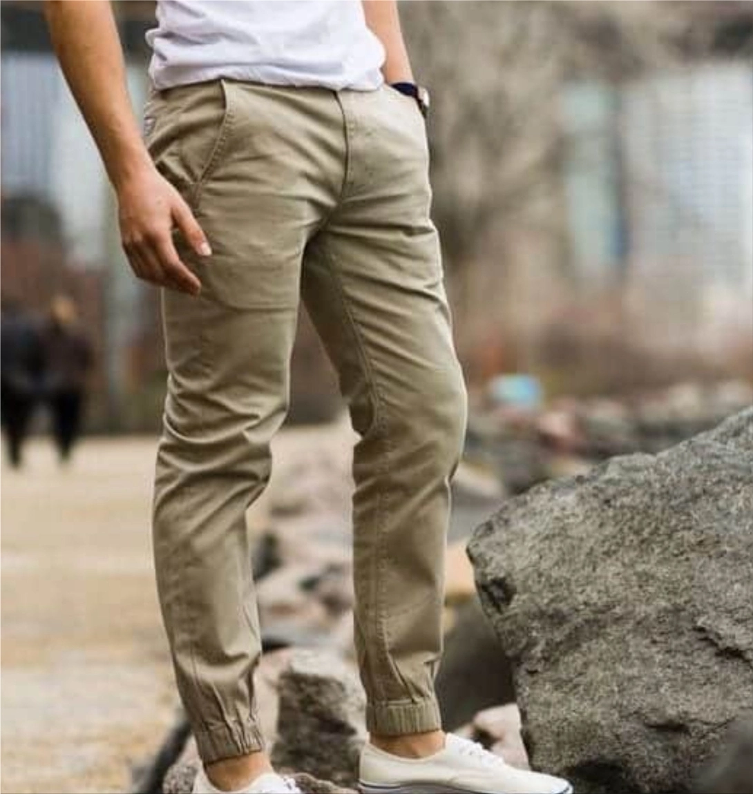 Benefits of Wearing Khaki Pants