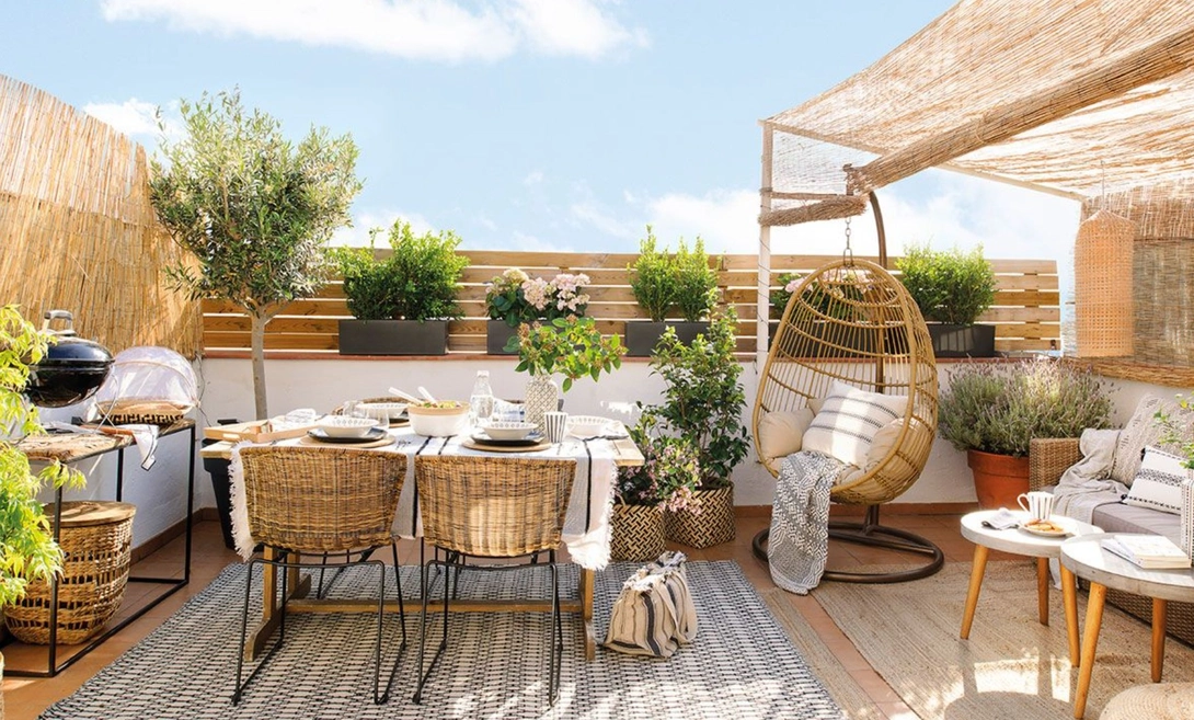 Beautifully decorated small terrace for relaxation and barbecue